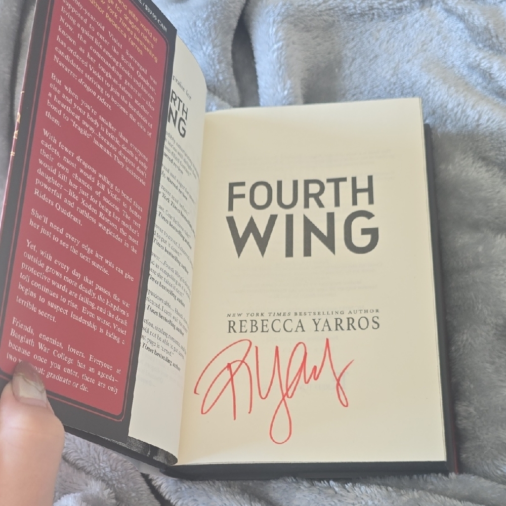 SIGNED Fourth Wing Holiday Edition by Rebecca Yarros - Black Sprayed Edges